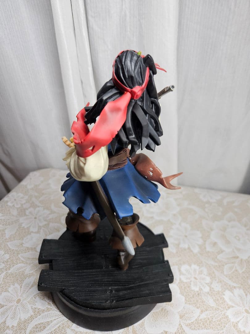 限定 パイレーツオブカリビアン ジェントル ジャックスパロウ フィギュア