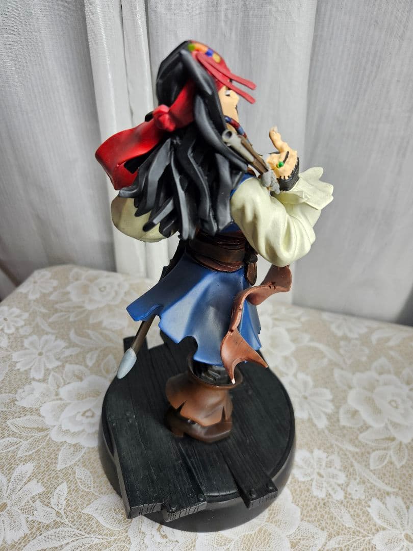 限定 パイレーツオブカリビアン ジェントル ジャックスパロウ フィギュア