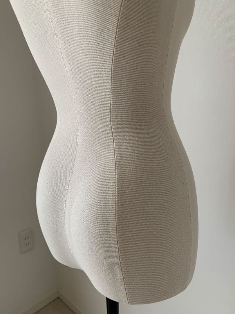 七彩 N-VALUE 女性用トルソー 布製 ブラックスタンド NANASAI - メルカリ