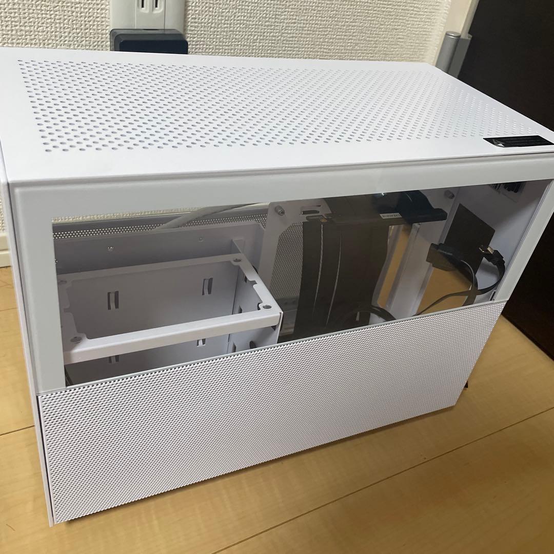 LIANLI Q58-W-4 ホワイト Mini-ITX PCケース Buy Lian Li Q58X4 TG Mini ITX Chassis with PCI-E 4.0 Cable White