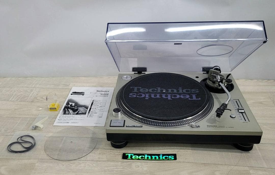 Technics クォーツシンセサイザーD.D.プレーヤー SL-1200MK5 - メルカリ