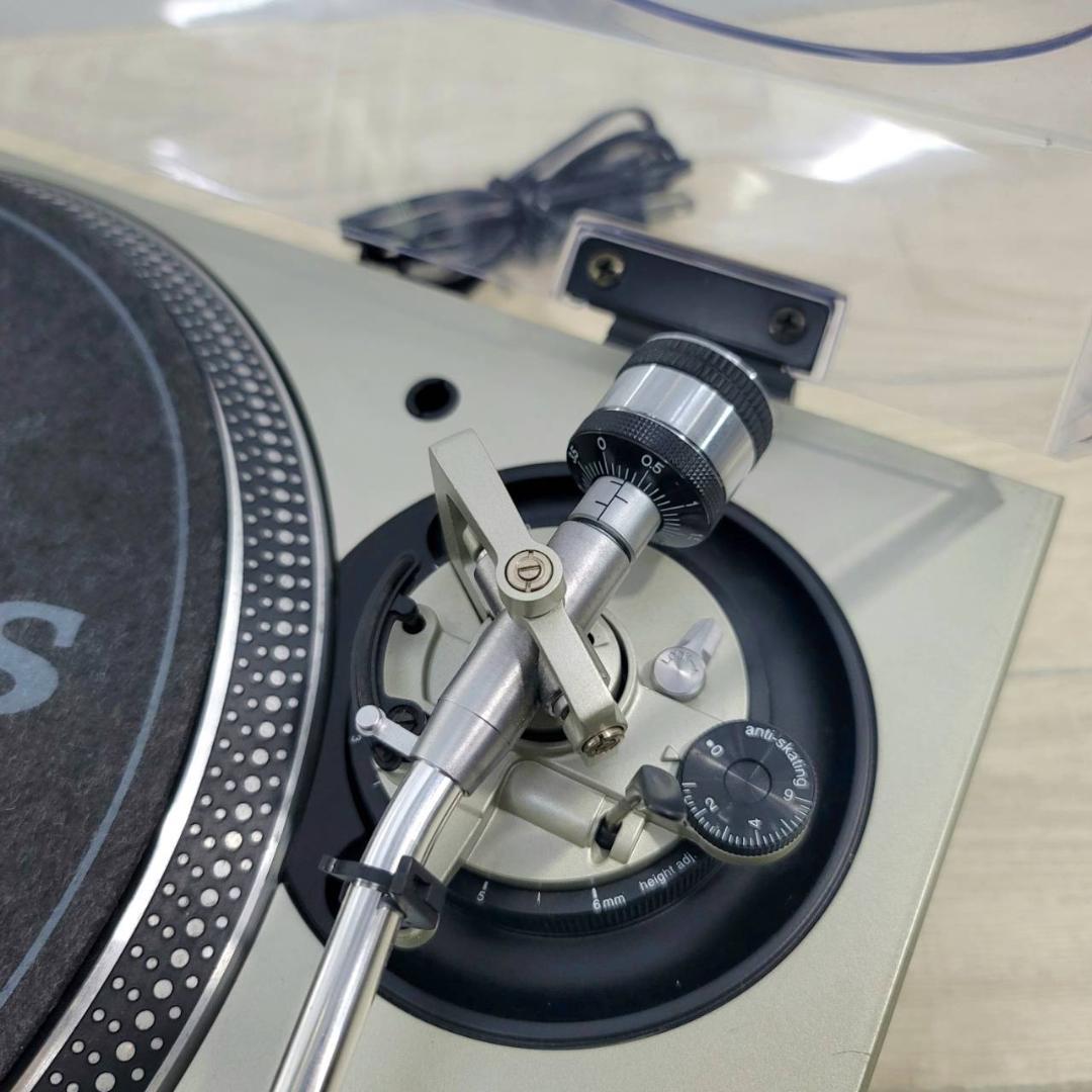 Technics クォーツシンセサイザーD.D.プレーヤー SL-1200MK5 - メルカリ