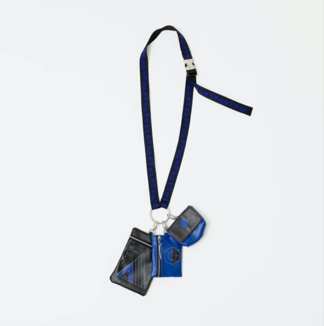 会場限定】Ado Adotomy 会場限定ストラップポーチ東京 - メルカリ