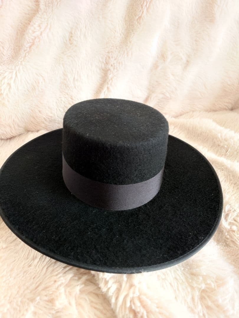 コルドベス　SIGNES スペイン製　57　お値引きしました！ コルドベス SIGNES スペイン製 57 お値引きしました！ - メルカリ