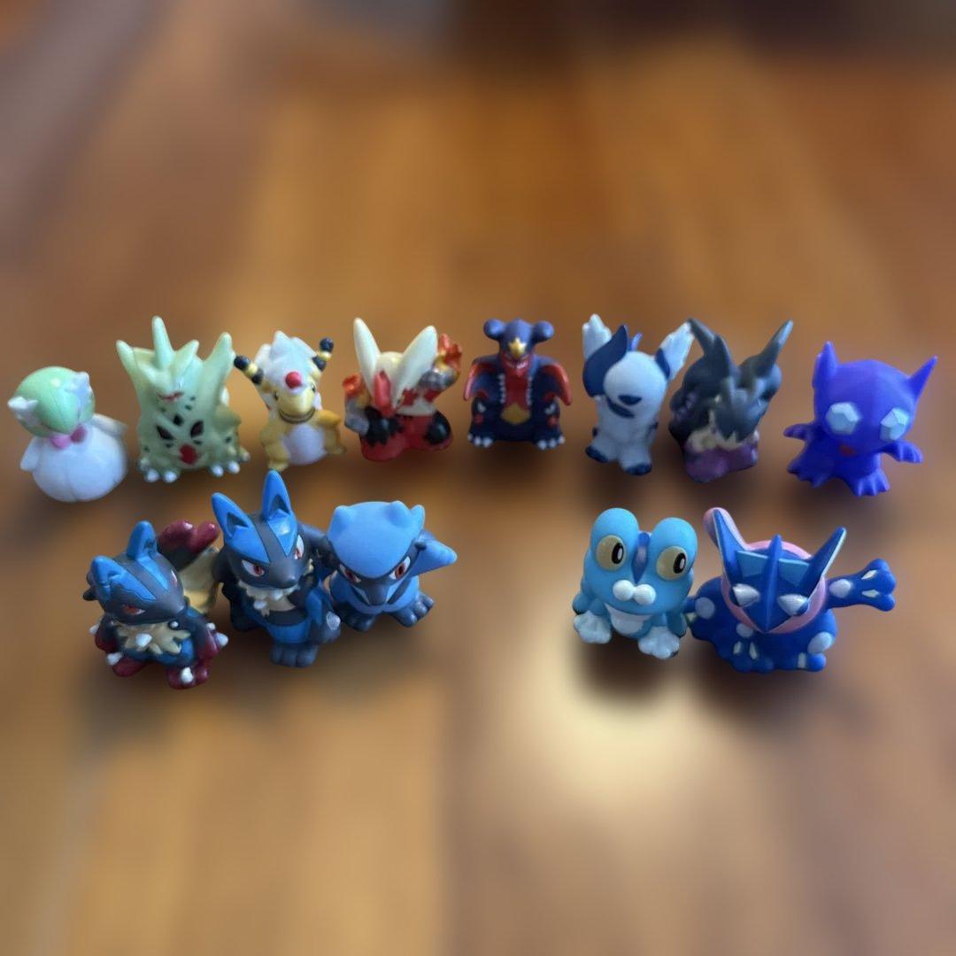 ポケモンキッズ 68体 指人形 フィギュア まとめ売り 伝説、幻、メガ
