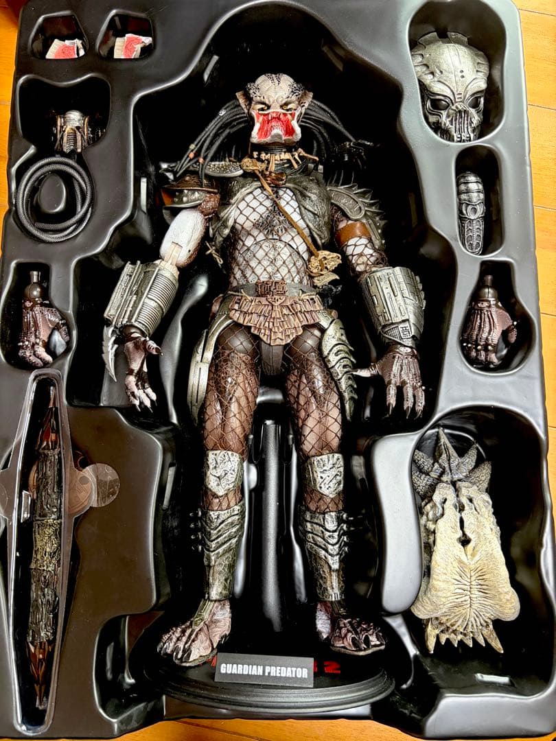 ホットトイズ　ガーディアンプレデター