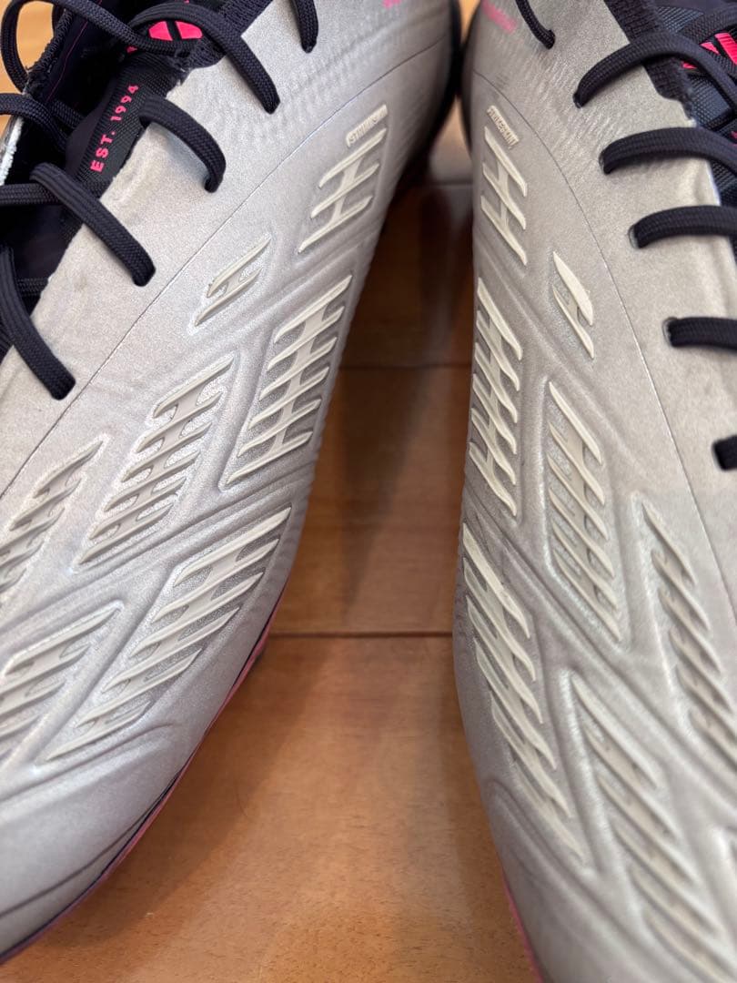 プレデター ELITE HG/AG ジャパン 27.0cm