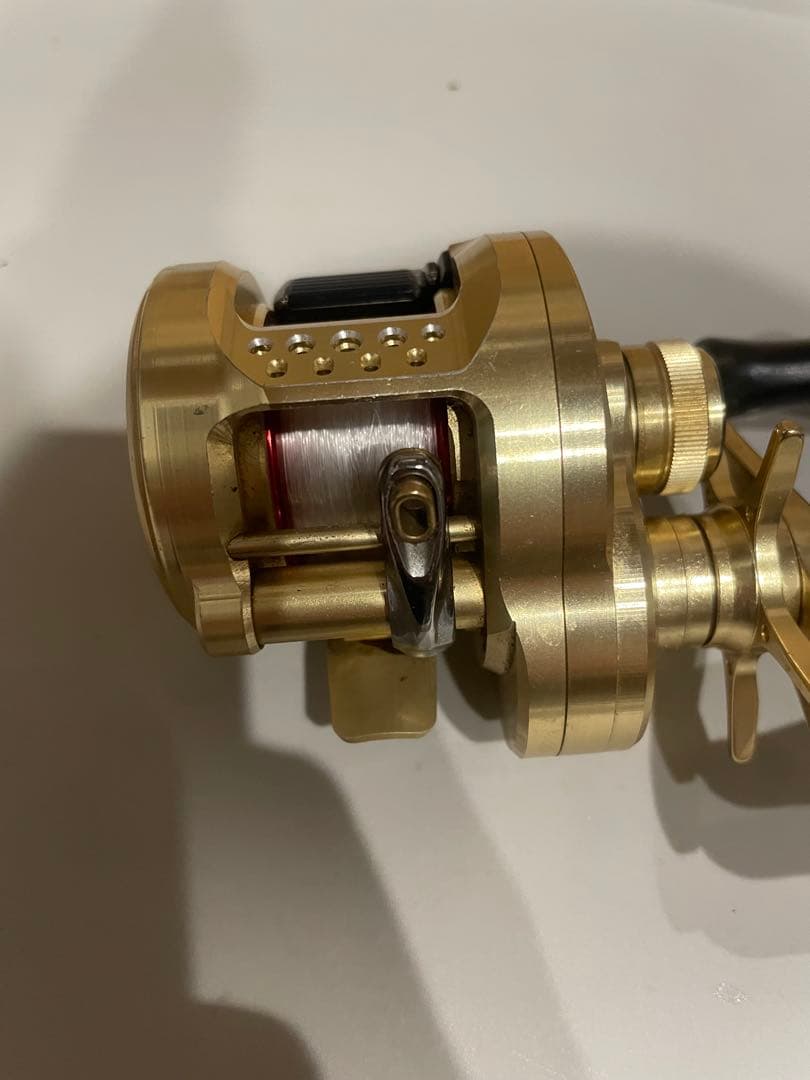 希少KTF NEOスプール】シマノ 21カルカッタコンクエスト101 - メルカリ