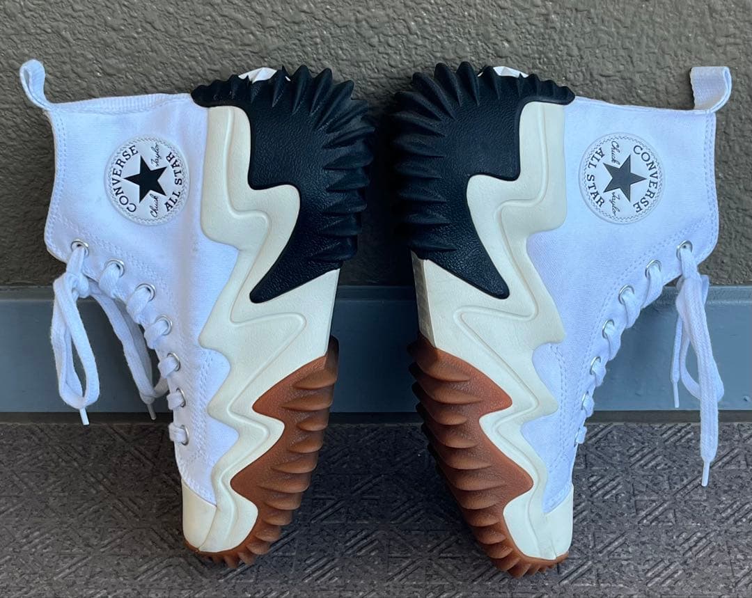 S*゜様 【人気厚底スニーカー】　コンバース　ランスターモーション　23.0cm