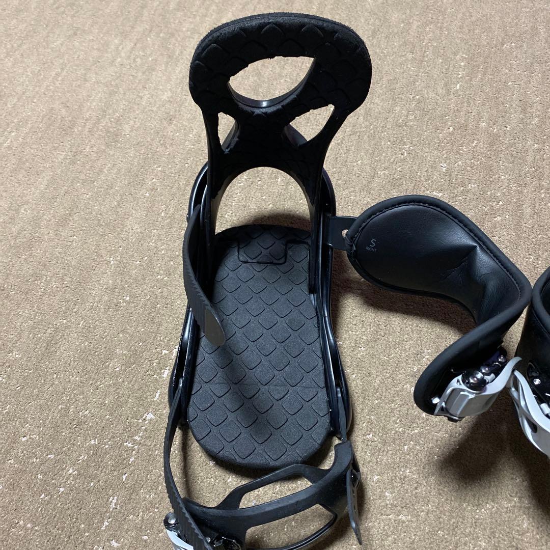 《美品》BURTON スノーボード ビンディング キッズSサイズ