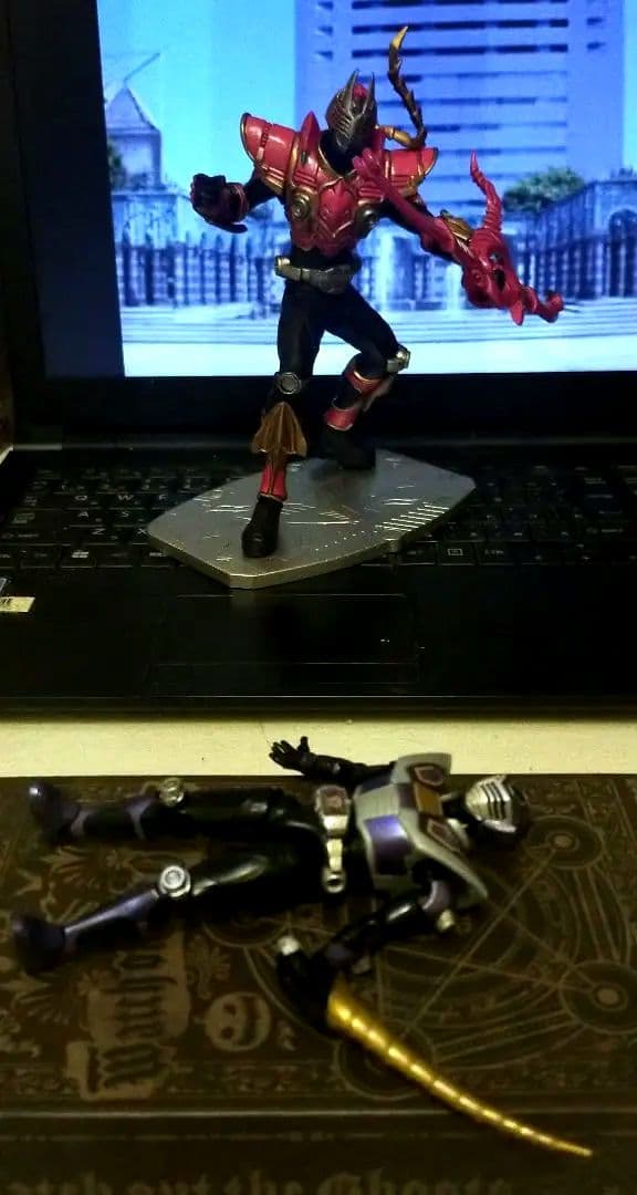 ARTWORKS 仮面ライダー 龍騎 ライアサバイブ