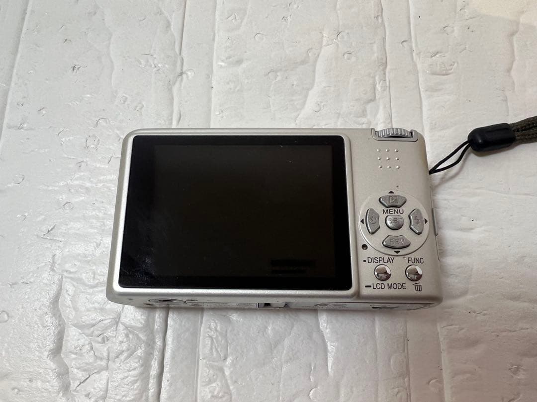 LUMIX☆DMC-FS1⭐️飽きの来ないシルバー❤️安心の実働品 - メルカリ