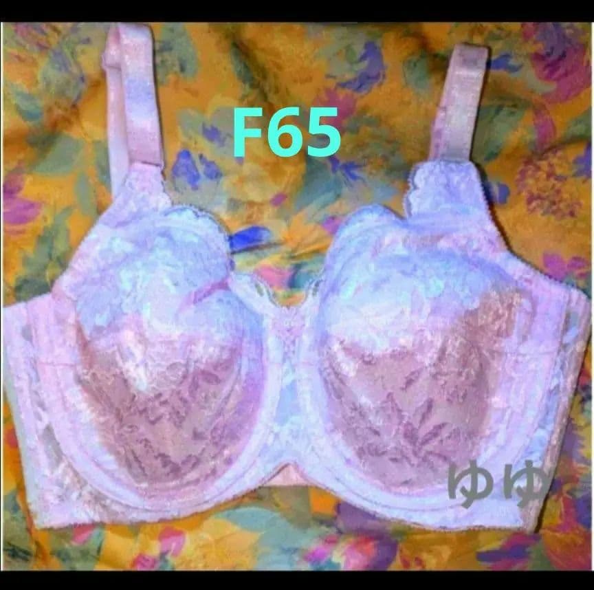 美しい光沢なのに値下げ❗️シャンデールブラジャーF65❗️ピエゾ