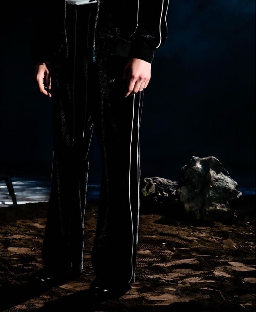 last nest velours ベロア セットアップ M 即完売 yzerr - メルカリ