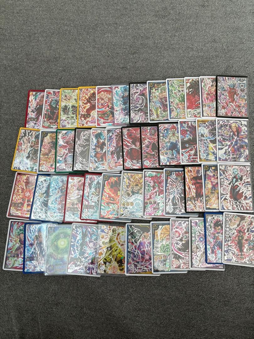 [引退品]ドラゴンボールヒーローズSECまとめ売り バインダー付き ドラゴンボールヒーローズ 引退品 sec ur まとめ売り 孫悟空 他 美品