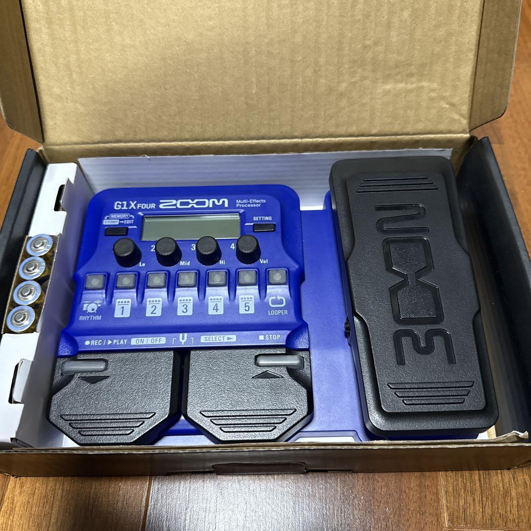 【希少品】ZOOM G1X FOUR 限定カラー イケベ限定 マルチエフェクター