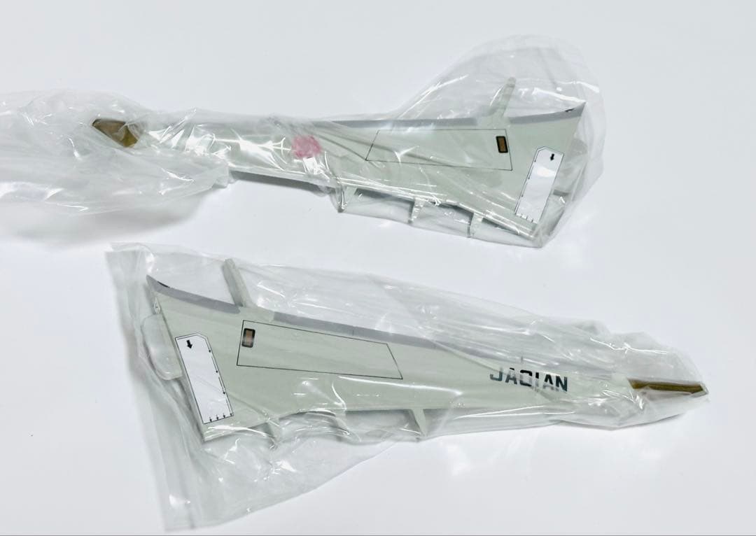 イワヤ 1/130 ANA B737-700 ゴールドジェット スーパーサウンド - メルカリ