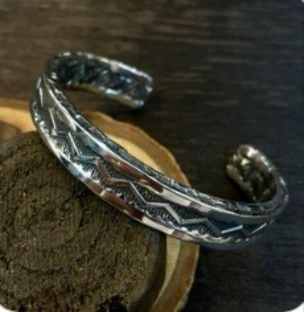 サンシャインリーブス⭐︎4面スタンプヘビーゲージバングル サンシャインリーブス(SunshineReeves) 4面スタンプヘビーゲージ