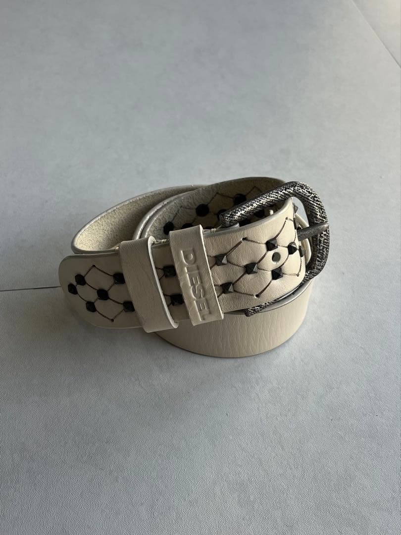 小物 \"DIESEL\" Studs White Belt