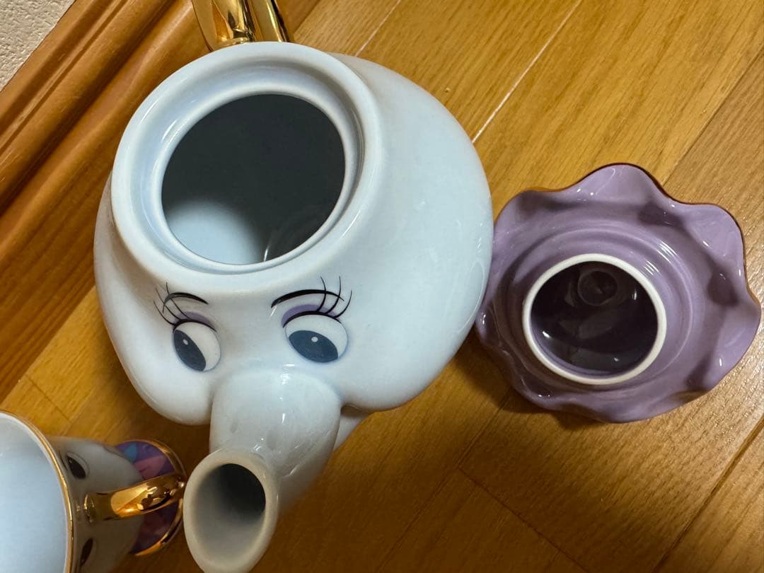 未使用品 東京ディズニーランド 美女と野獣 ティーカップ ポット夫人