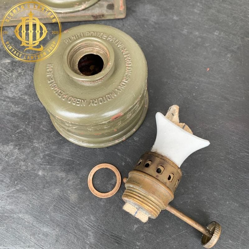 旧チェコ 軍 軍用燃料ストーブ（フィールドストーブ） - メルカリ