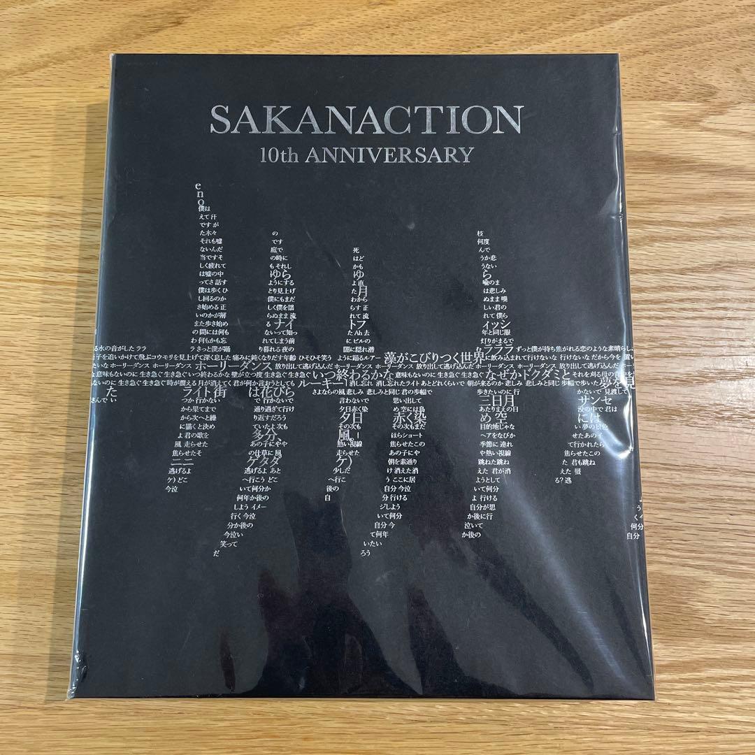 サカナクション10thANNIVERSARYACRYLIC BADGEBOOK