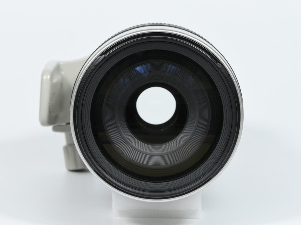ほぼ新品 キヤノン EF 100-400mm F4.5-5.6 L IS USM