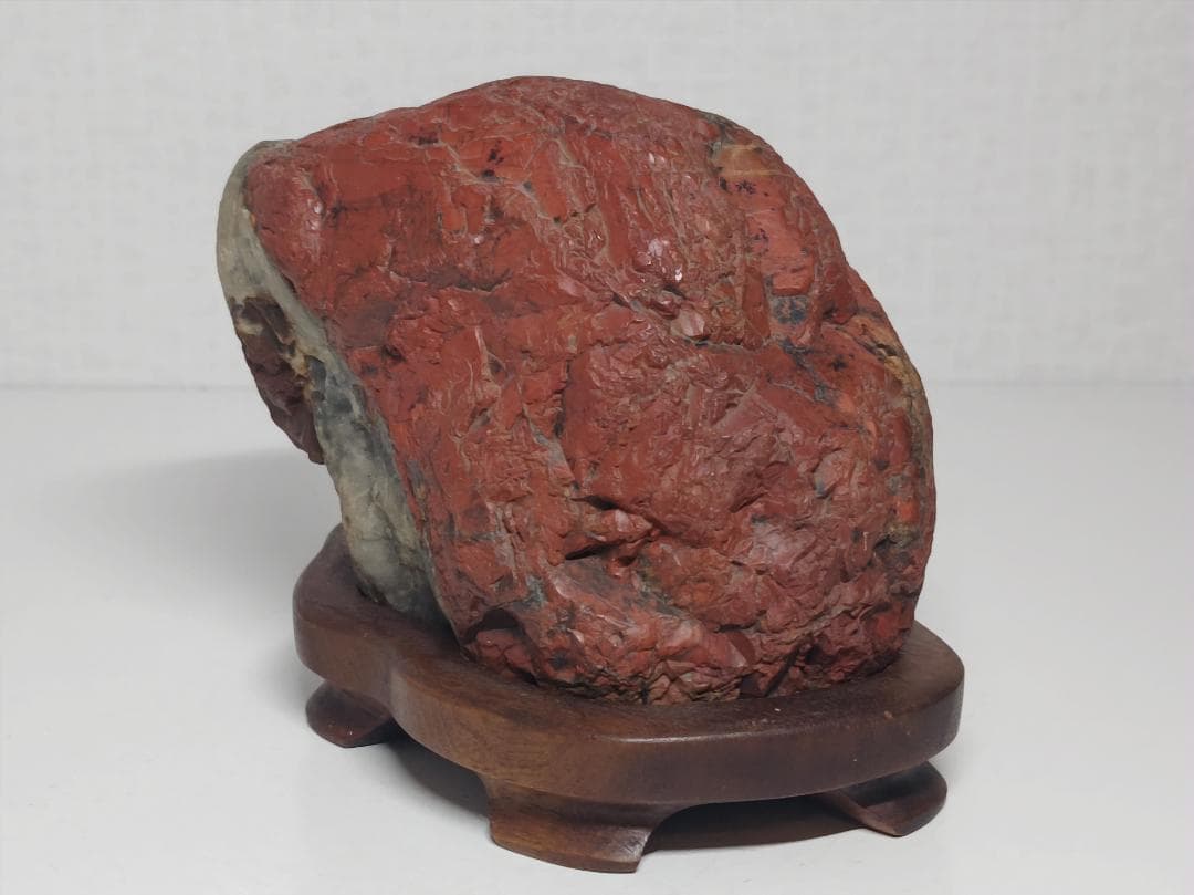 佐渡産 1.1kg 赤玉石 赤石 原石 鑑賞石 自然石 誕生石 鉱物 鉱石 水石