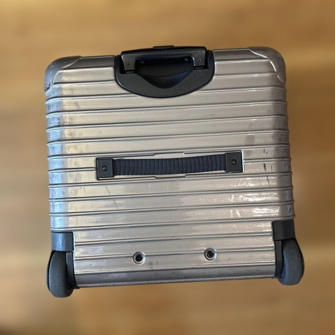RIMOWA/リモワ製の2輪サルサ ビジネストロリー シャンパンゴールド 23L