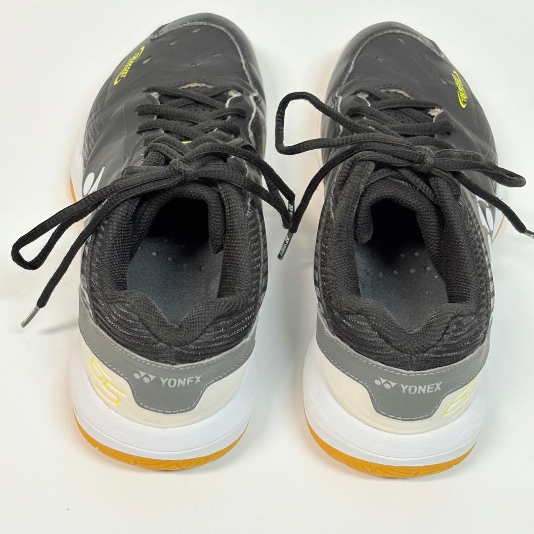 YONEX パワークッション　バドミントン　SHB-65Z 25.0cm