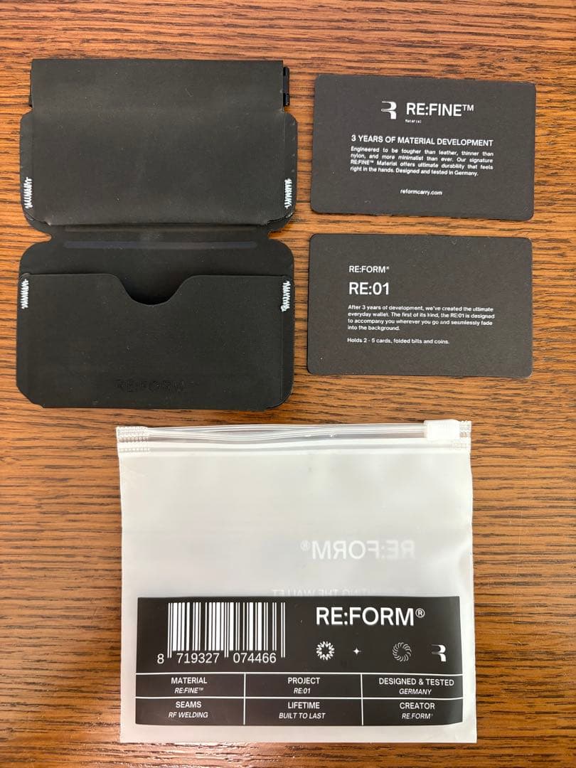 小物 RE:FORM RE:01 (COIN SLEEVE) RE:FORM® RE:01 (COIN SLEEVE) – Storming Gravity