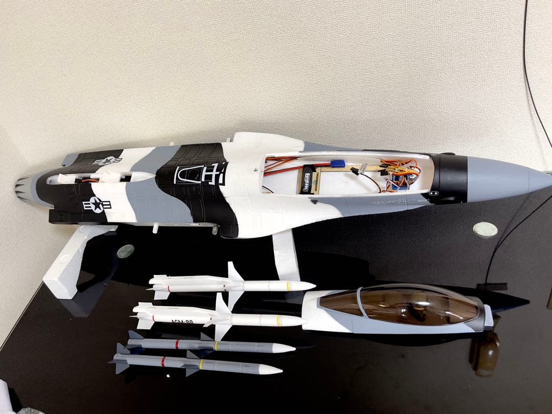 ラジコン 飛行機 F-16戦闘機 70㎜ ジェット PNP
