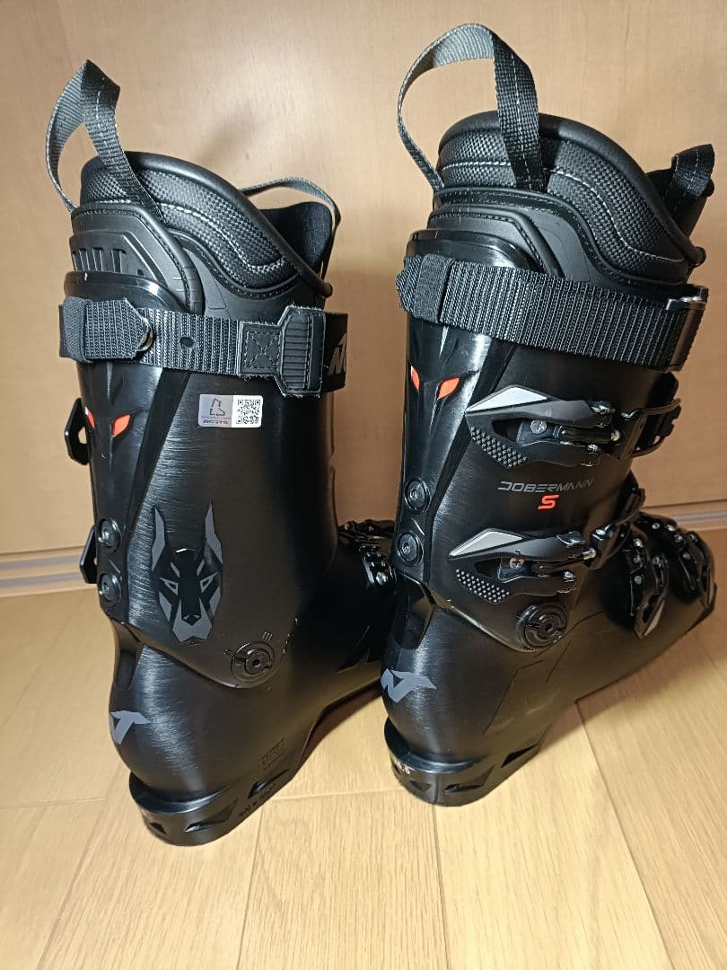 2024-25　ノルディカ　ドーベルマン5−S 26.5cm　１度使用