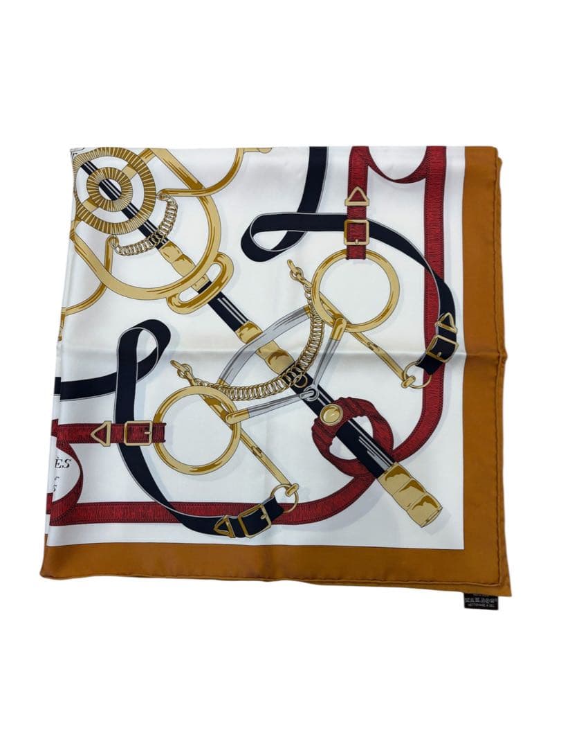 エルメス カレ 90 《エプロン・ドール》