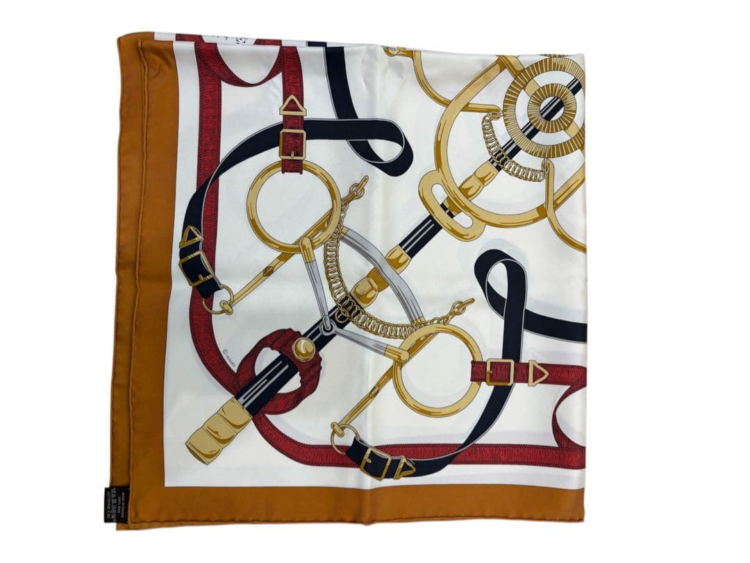 エルメス カレ 90 《エプロン・ドール》