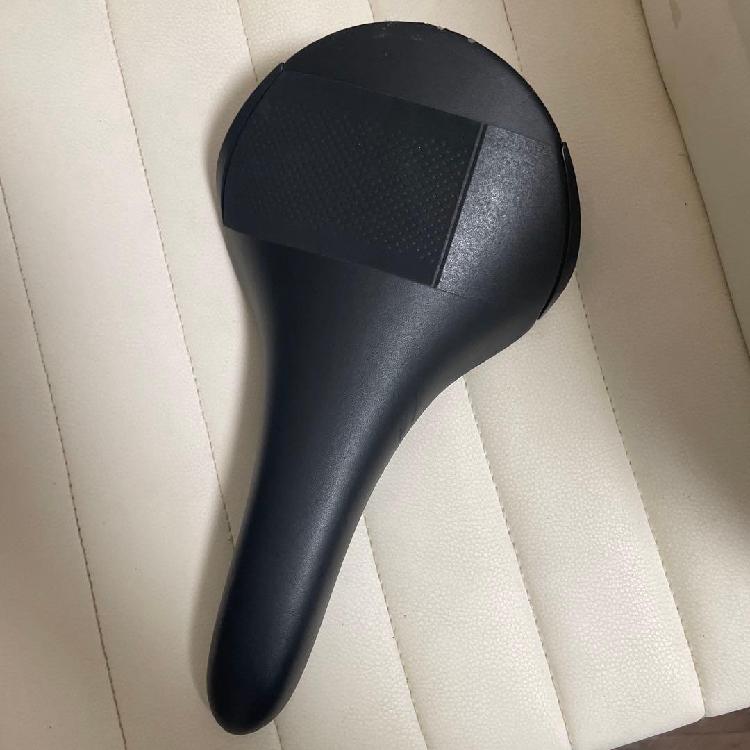 フィジーク　アリアンテR1 large ブラック サドル フィジーク（fi'zi:k） サドル テンポ アリアンテ R1 カーボンレール