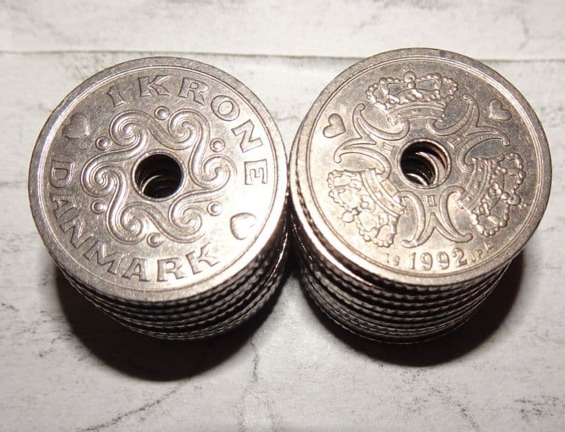 デンマーク硬貨【1クローネ 20枚(1992年)】 約20mm d - メルカリ