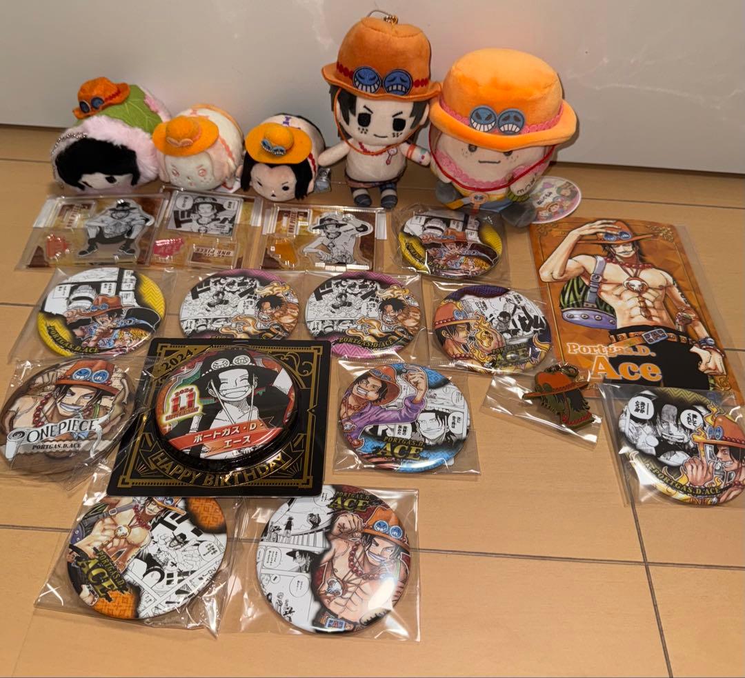 ワンピース エース　誕生日ピンバッジセット 21点