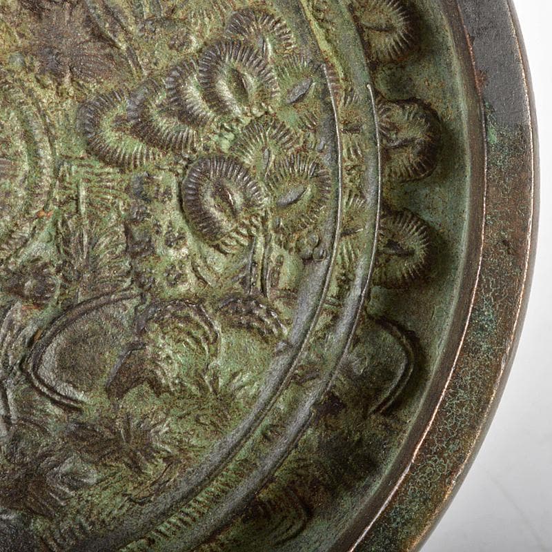 天下一飯村作 古銅 双鶴松竹梅文 銅鏡 古鏡 時代箱付 V R5548 - メルカリ
