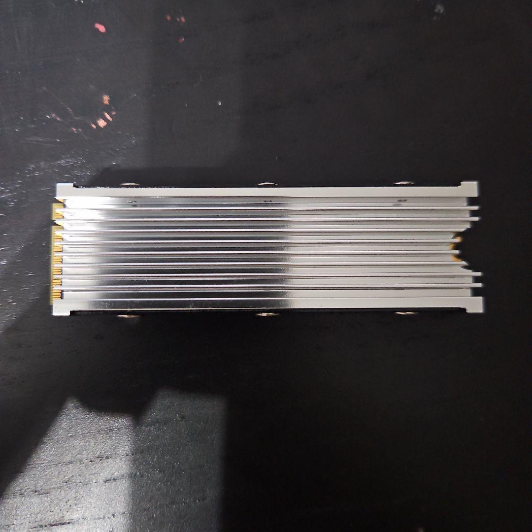 動作確認済み】TEAMGROUP 1TB M.2 SSD ヒートシンク付き - メルカリ