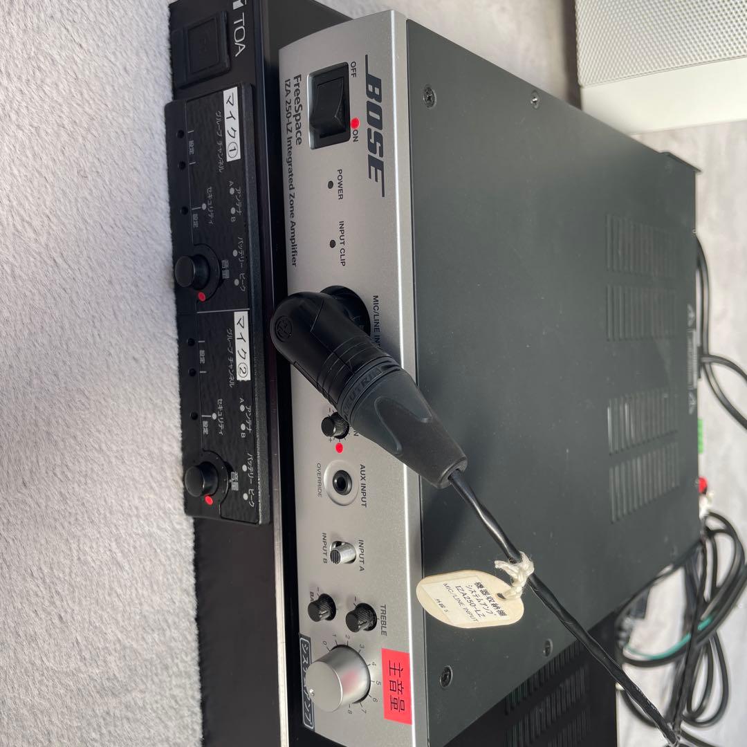 BOSEスピーカー＆アンプ＋TOAデジタルワイヤレスマイク2本フルセット