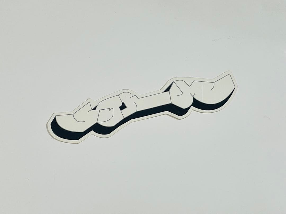 1999 supreme ステッカー”Lowdown Magazine”白黒 Supreme - Sade Sticker | スプリームのSadeステッカー - ParkSIDER