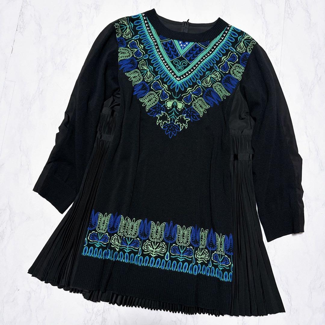 極美品】トクコプルミエヴォル チュニック 刺繍 プリーツ Aライン 黒 9