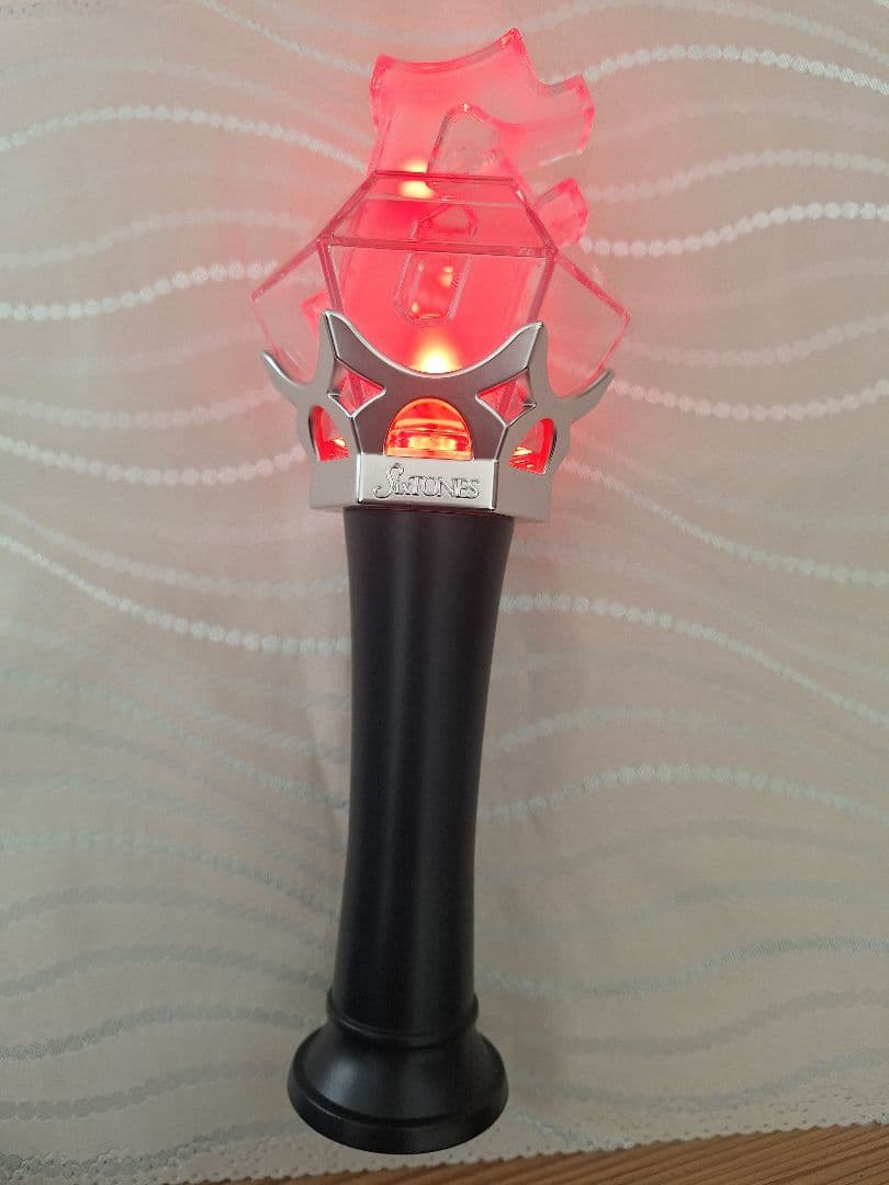 SixTONES MileSixTONES ペンライト1本 - メルカリ