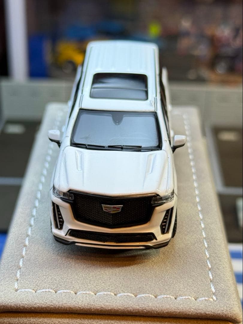 1/64ミニカー シャドウプロ キャデラック エスカレード - メルカリ