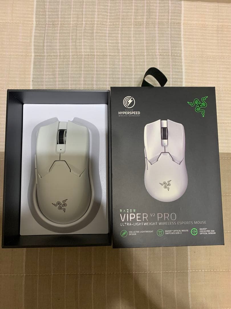 Razer Viper v2 pro 8000Hzハイパーポーリングドングル付
