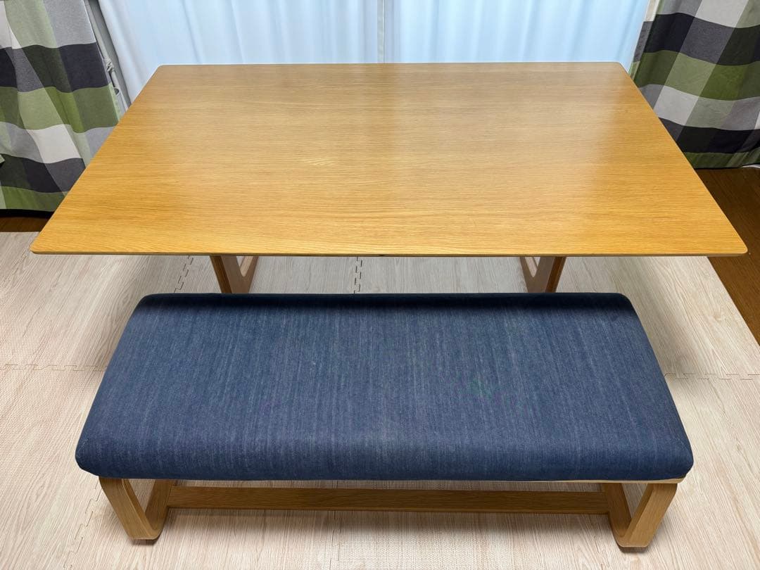 《引き取り限定》リビングでもダイニングでも使えるテーブル&ベンチセット　無印良品