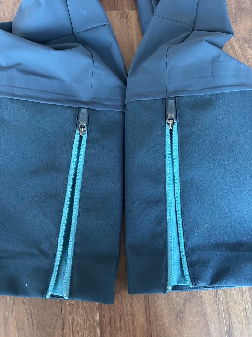 Dynafit 子供スキーウェアgore-texゴアテックス ウィンドブレーカー