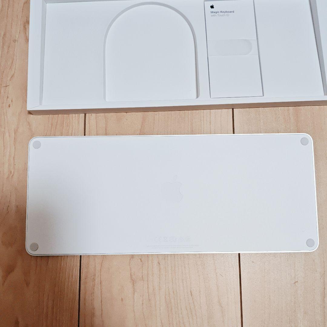 Magic keyboard Touch ID USB -C 最新モデル純正