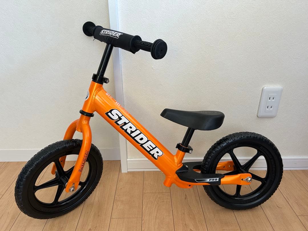 【未使用】ストライダー/プロモデル/12インチ 楽天市場】【楽天1位受賞】 ストライダー プロ 12インチ キックバイク